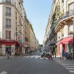 Stunning 1 Bed Apt W/Wooden Floor Near Montmartre