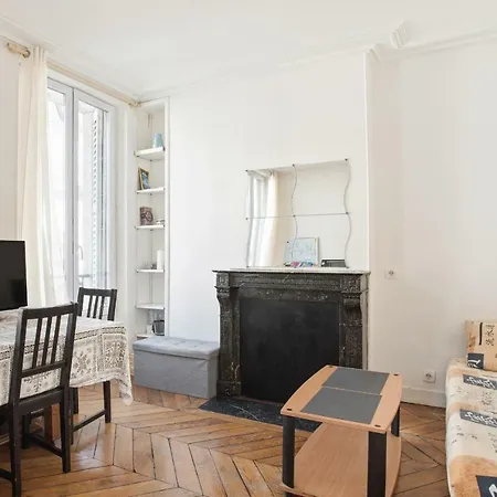 Stunning 1 Bed Apt W/wooden Floor Near Montmartre * Paris